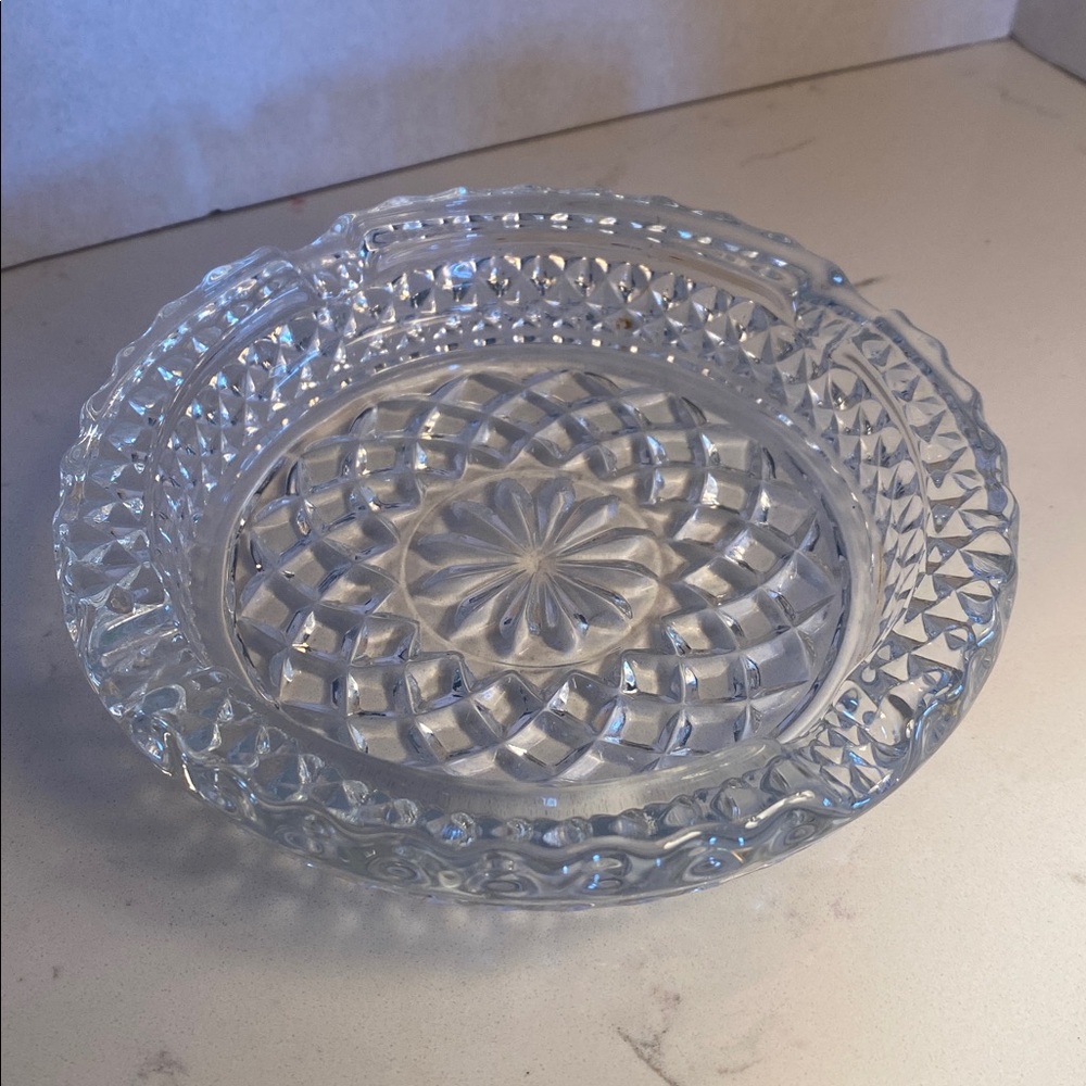 Vintage Anchor Hocking Wexford Waffle Diamond Point Large Ashtray - 5.5”